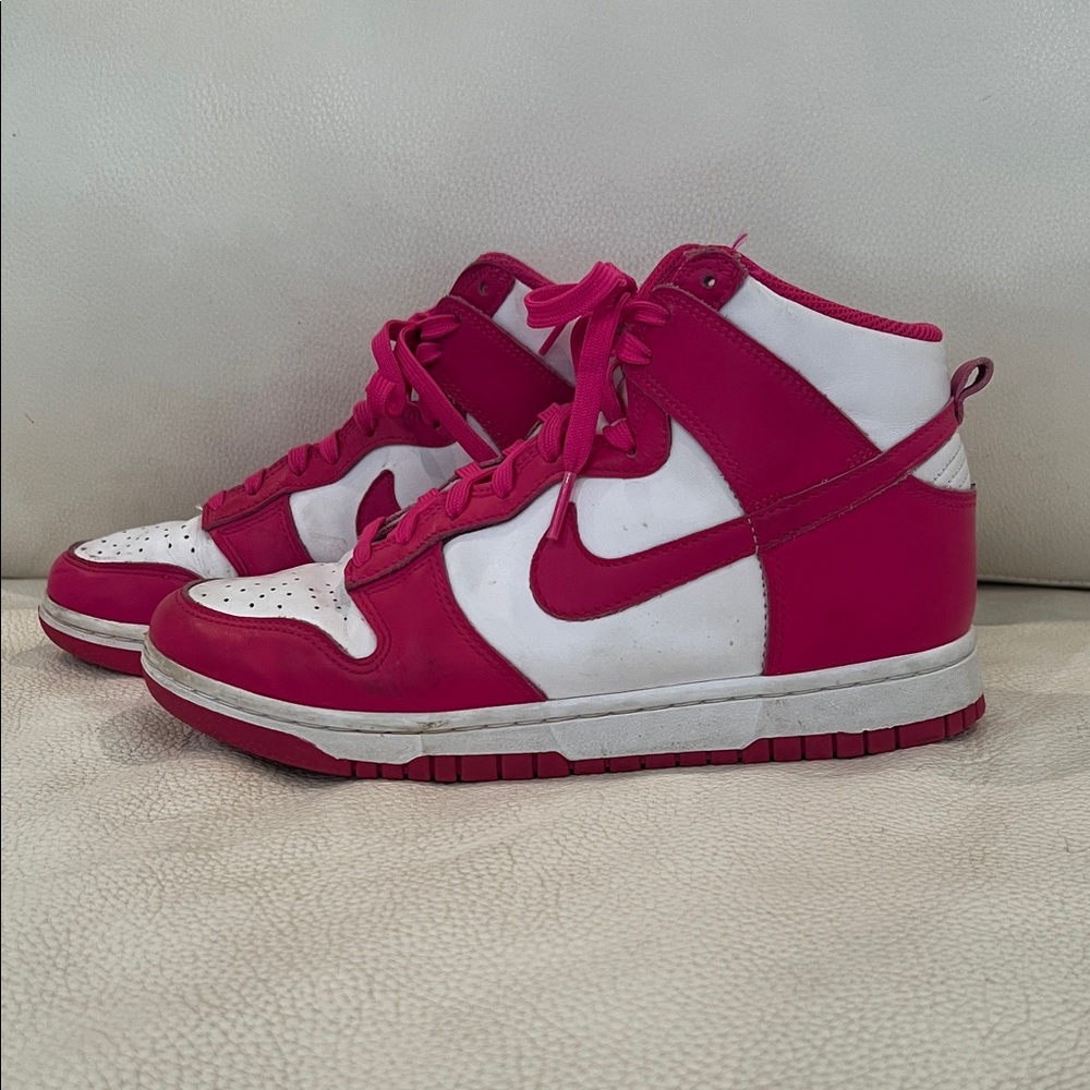 Nike Dunk High Pink Sneakers Women’s Size 8